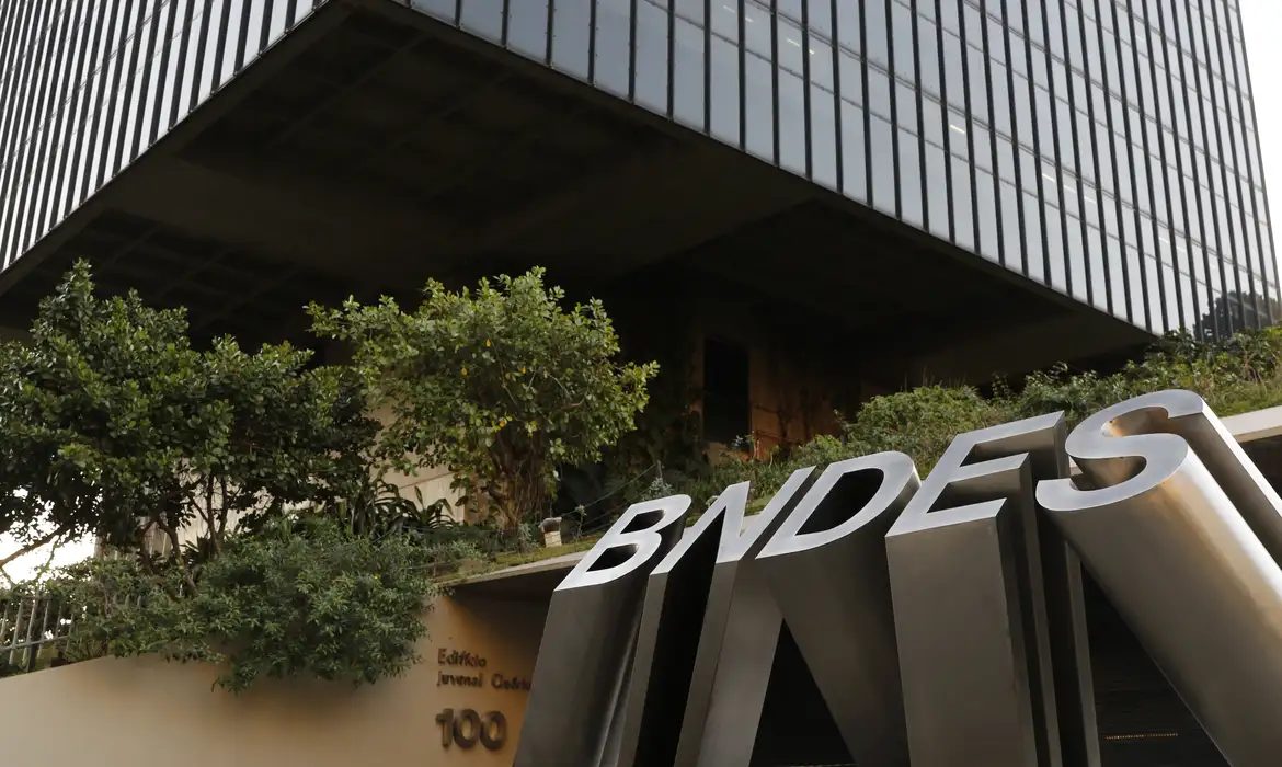 BNDES Lança Chamada de R$ 10 Bilhões para Reindustrialização do Nordeste