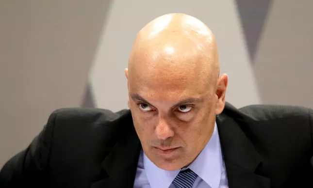 “Quando se sente ameaçado, Moraes dobra a aposta”, afirma ministro do STF