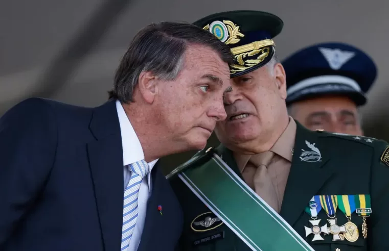 Ex-chefe da FAB confirma que Freire Gomes ameaçou prender Bolsonaro em reunião sobre golpe