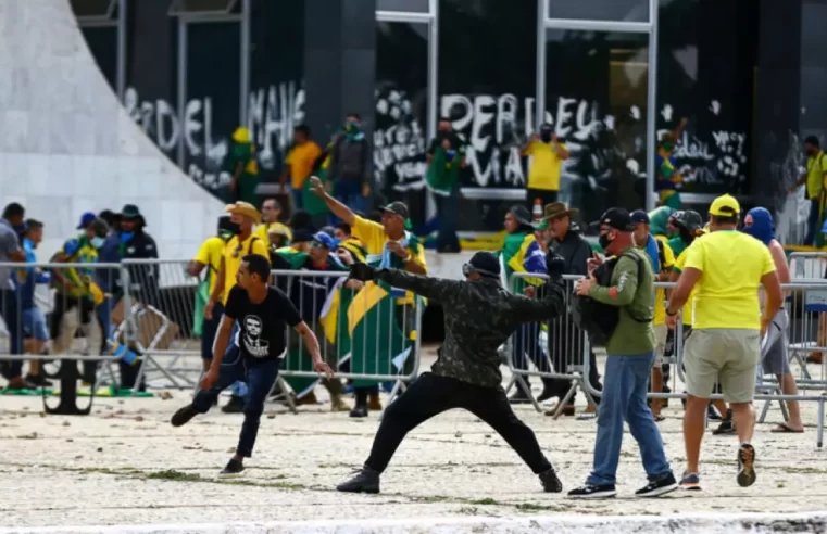 Bolsonaristas clamam por anistia após chamarem 8 de janeiro de “ação de esquerdistas infiltrados”