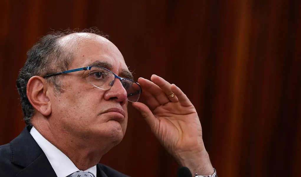 Lula autoriza ação no STF e Gilmar Mendes pede “atenção política” ao caso do IOF