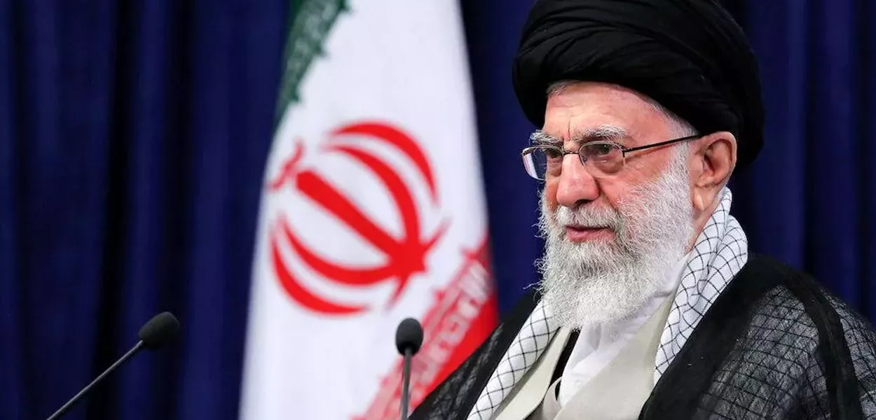 Khamenei avisa: “a batalha começa agora” após novo ataque ao Irã