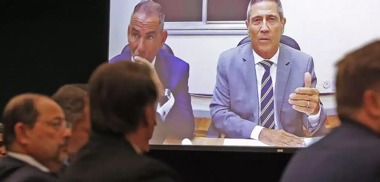 Defesa de Braga Netto acusa Cid de mentir durante acareação no STF