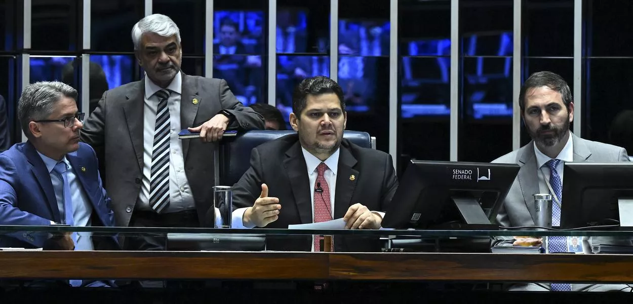 CPMI do INSS mira corrupção no governo Bolsonaro com impacto de R$ 6,3 bilhões