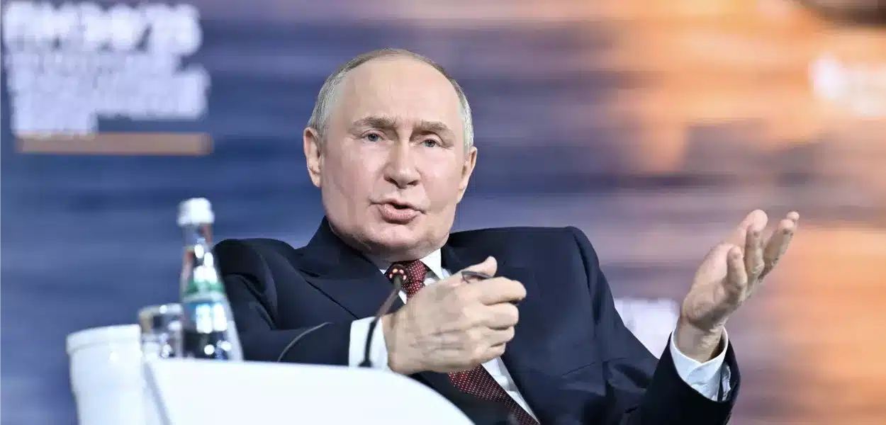 Putin anuncia produção em série do míssil Oreshnik com alcance de 5.500 km
