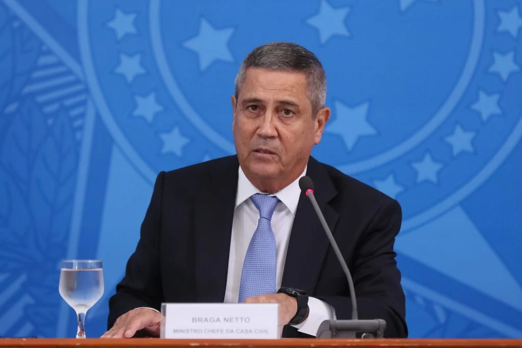 Braga Netto tenta barrar transmissão ao vivo de interrogatório no STF