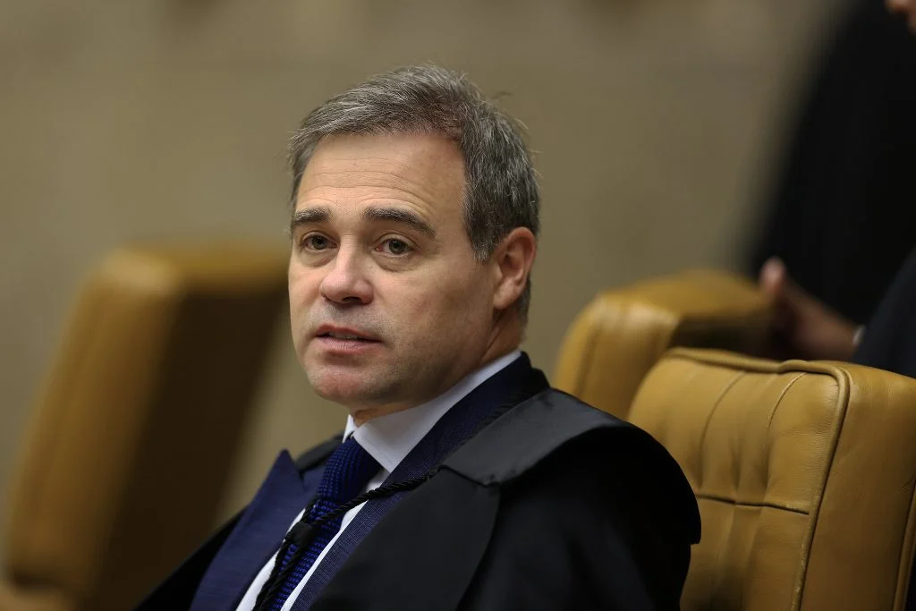 STF retoma julgamento sobre redes sociais com voto de Mendonça