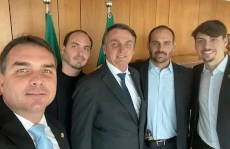 Família e aliados racham diante da dúvida: Bolsonaro deve ir ao julgamento no STF?