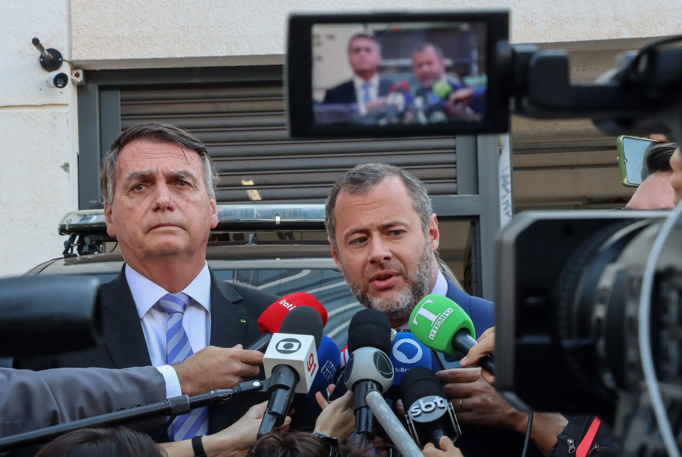 Advogados de Bolsonaro depõem ao mesmo tempo na PF para evitar versão combinada