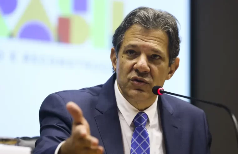 Brasil não abandona negociação com EUA, afirma Haddad