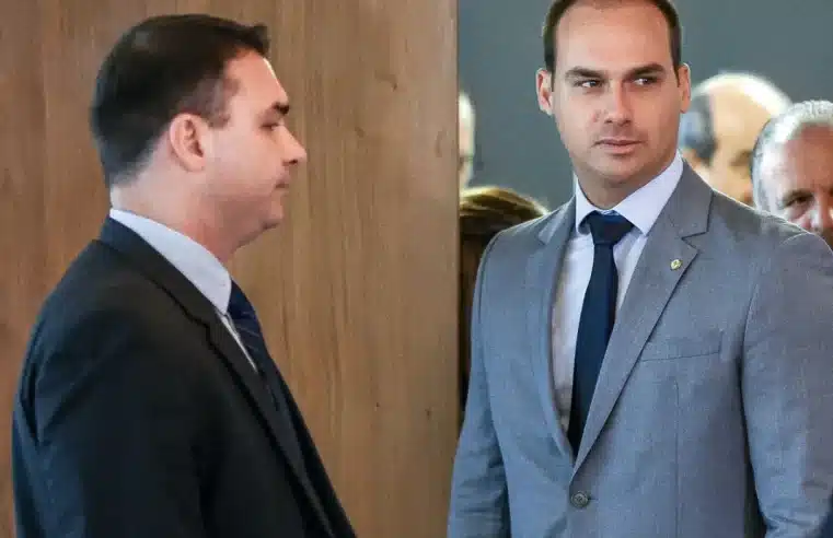 Pesquisa testa Flávio e Eduardo Bolsonaro contra Lula em 2026