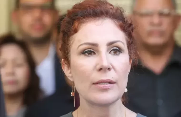STF forma maioria de 7 a 2 e condena Carla Zambelli a 5 anos, regime semiaberto e perda de mandato