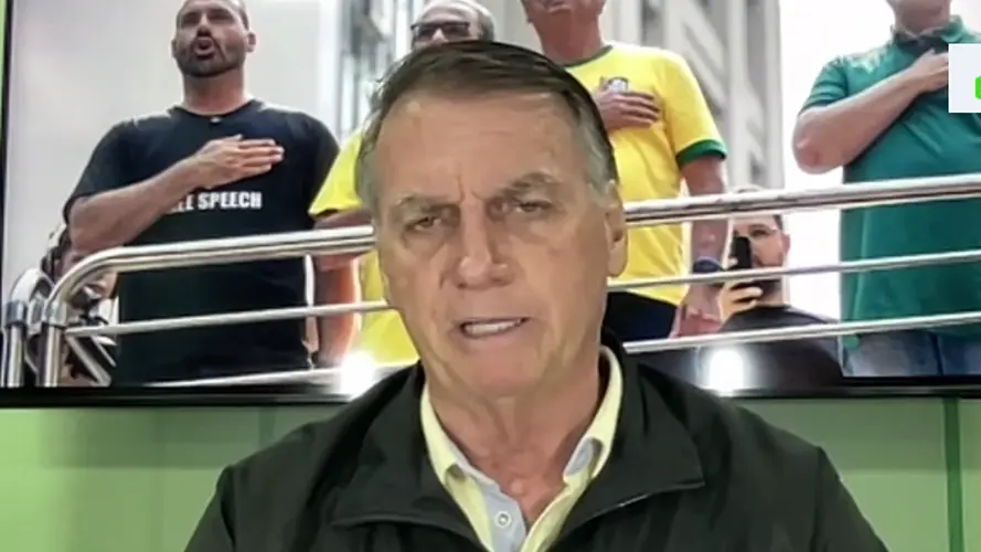 Bolsonaro admite ajuda da facada de 2018 e defende “Senado forte” contra o STF