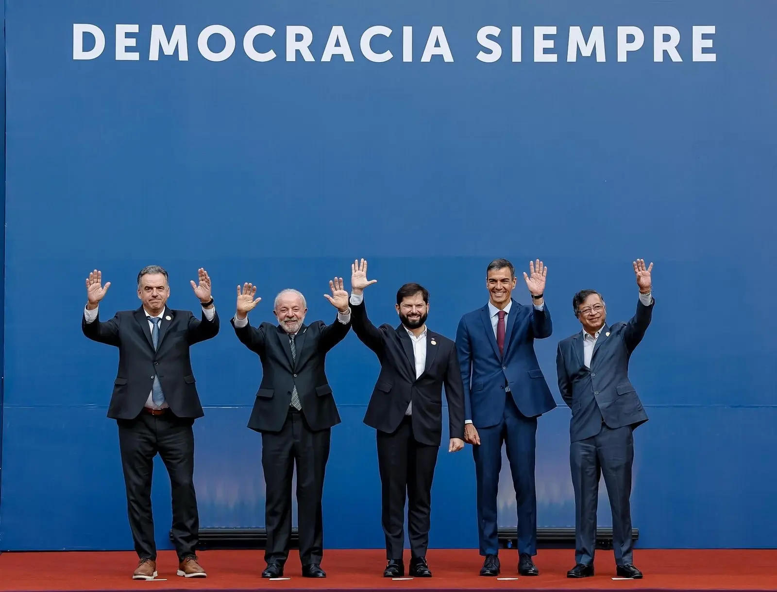 Lula lidera bloco progressista no Chile contra “tarifaço”