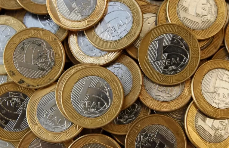 Ricos deveriam pagar 14% para igualar média, diz Ipea