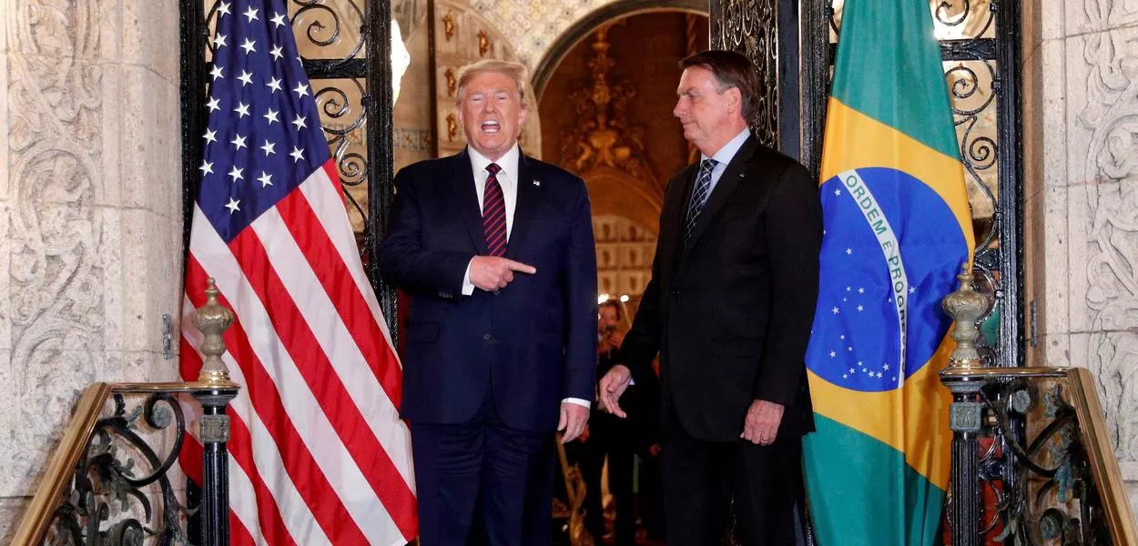 EUA consideraram oferecer asilo político e imunidade da Interpol a Bolsonaro, dizem aliados