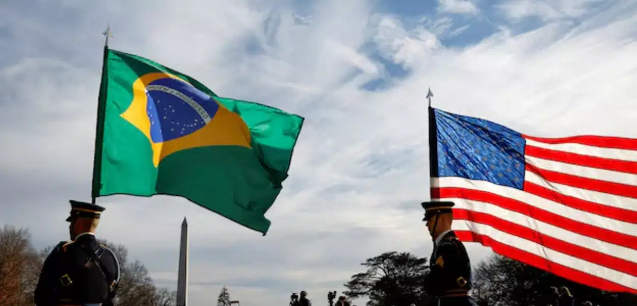 Empresas brasileiras ampliam presença nos EUA em resposta a protecionismo de Trump