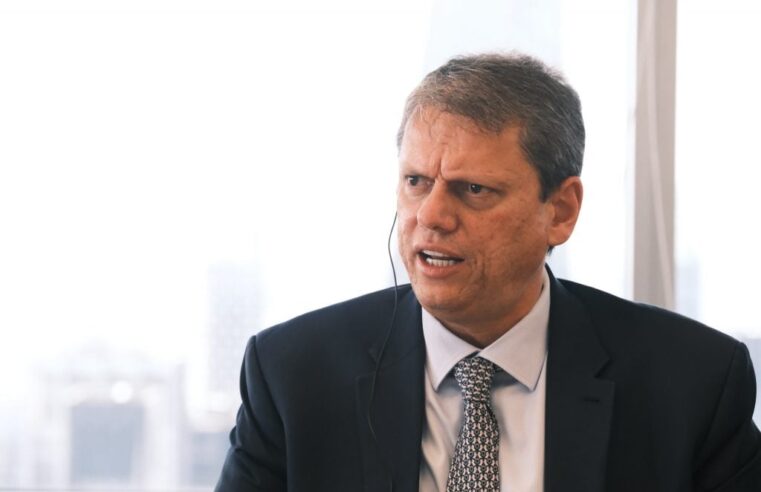 Tarcísio cancela viagem a Brasília após pressão do Centrão frear anistia