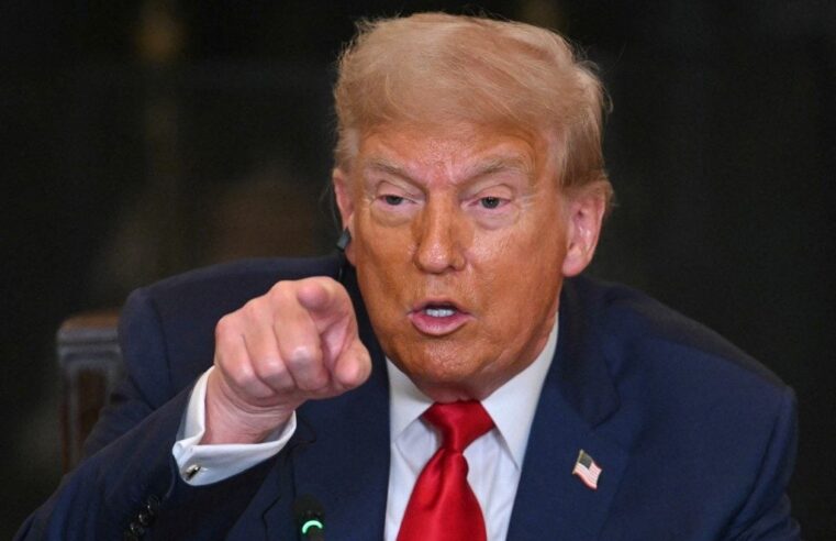Trump veta negociações e impede esforço do Brasil para reverter “tarifaço”