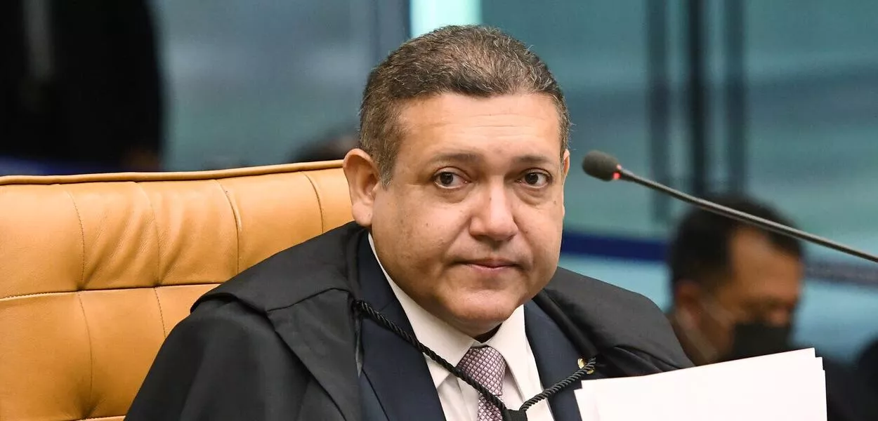 Nunes Marques diverge da maioria do STF e vota contra condenação de Carla Zambelli