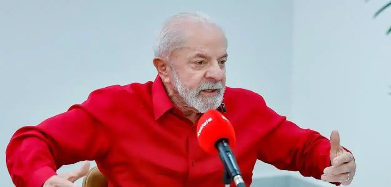 Lula demonstra como Nikolas ajuda o crime organizado com fake news sobre o Pix