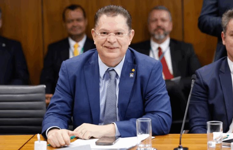 Bancada do PL quer acelerar anistia a aliados de Bolsonaro durante julgamento no STF