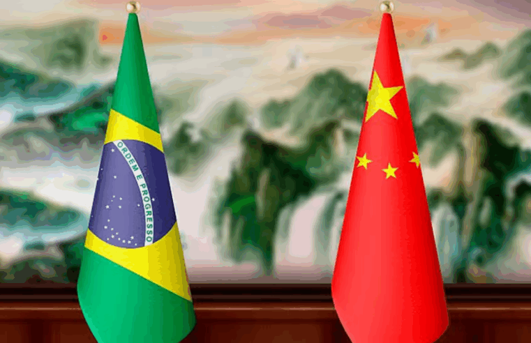 China propõe que Brasil e BRICS se unam contra intimidações e acuerda aumentar cooperação estratégica com Brasil