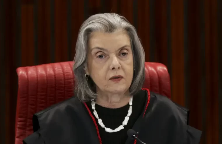 Auditabilidade das urnas é incontestável, defende Cármen Lúcia — sistema é seguro e inviolável