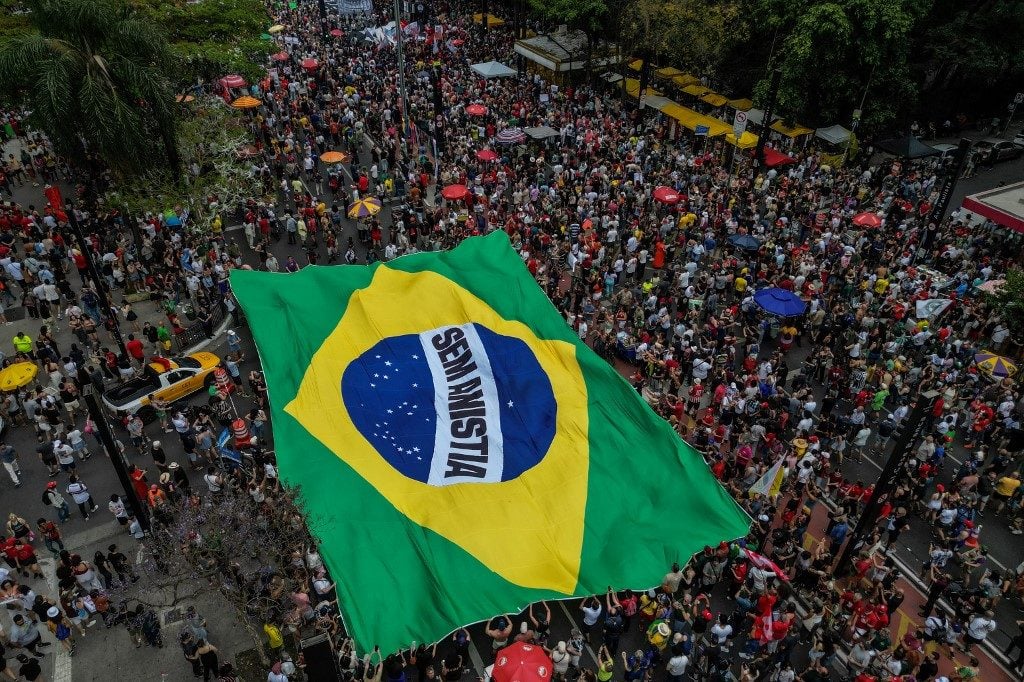 Câmara aprova isenção do IR para quem ganha até R$ 5 mil; medida vai ao Senado
