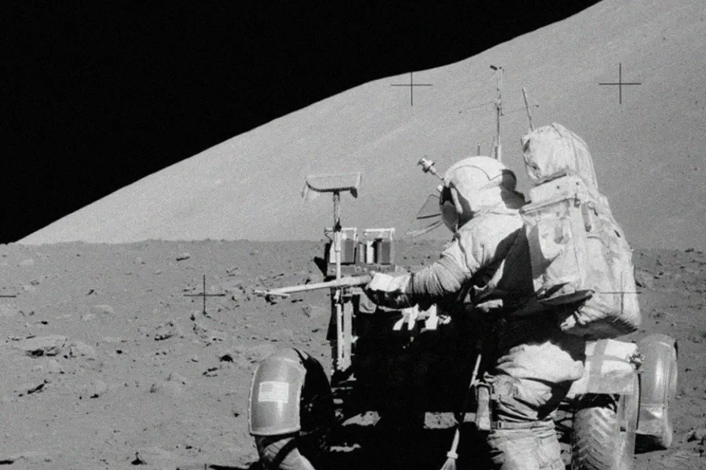Cientistas abrem pela 1ª vez amostra lunar lacrada há mais de 50 anos