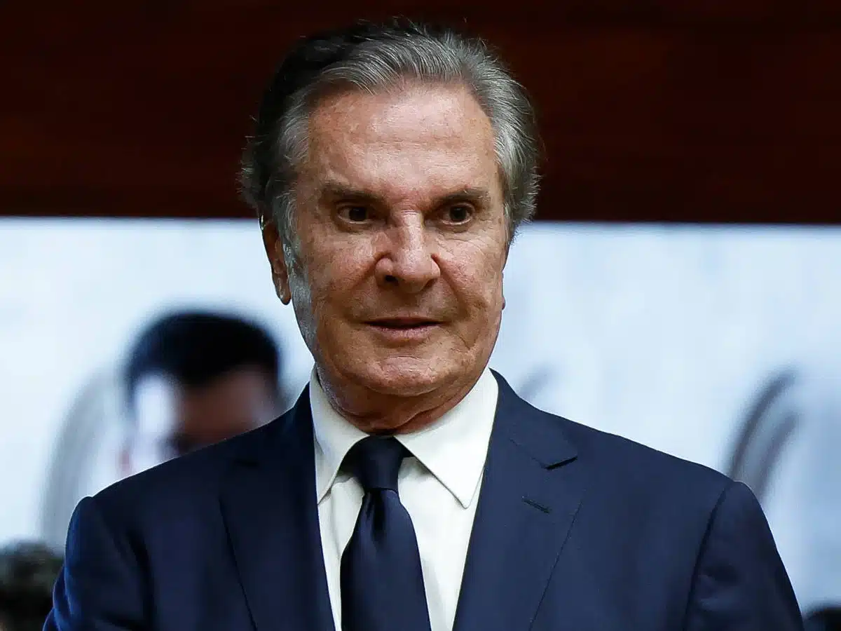 Collor justifica ao STF que tornozeleira ficou 36 h desligada por falta de bateria