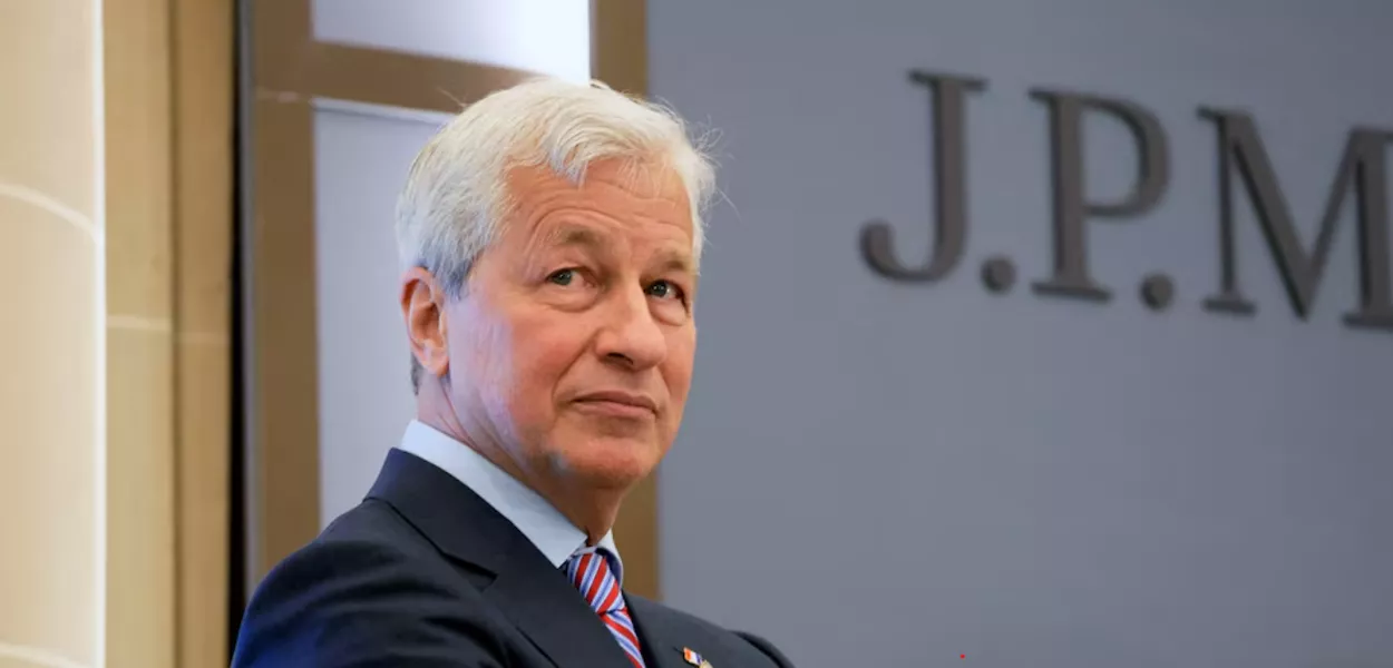 J.P. Morgan adere à agenda “América em primeiro lugar” e anuncia investimento de até US$ 10 bi