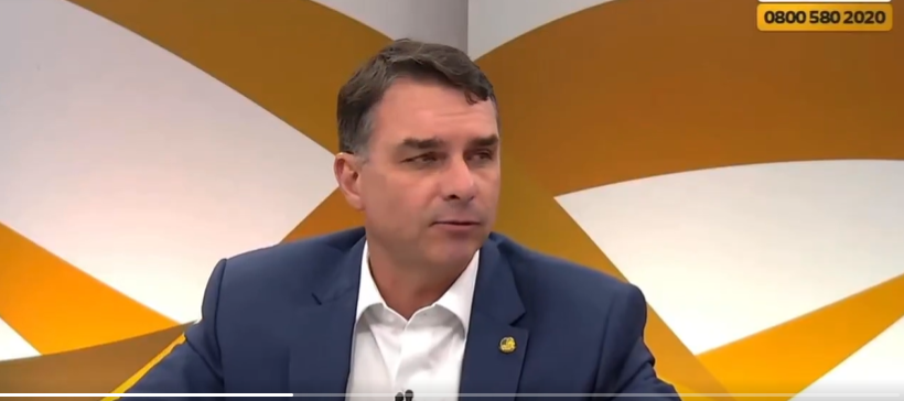 Flávio Bolsonaro confirma Jair como candidato em 2026 e promete “varrer o lulismo”