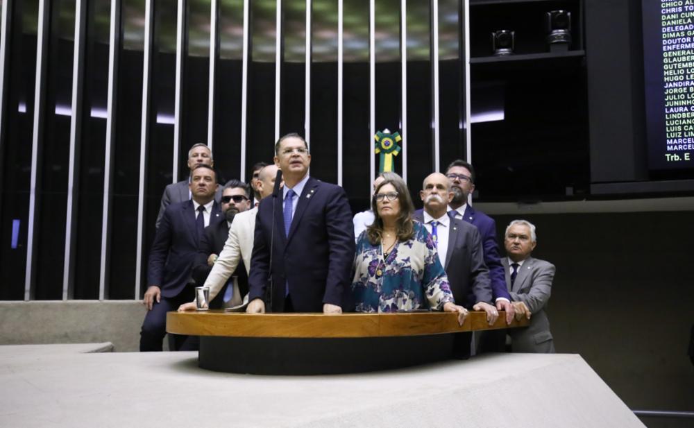 Dosimetria empaca e bolsonaristas temem ter que votar contra o próprio texto