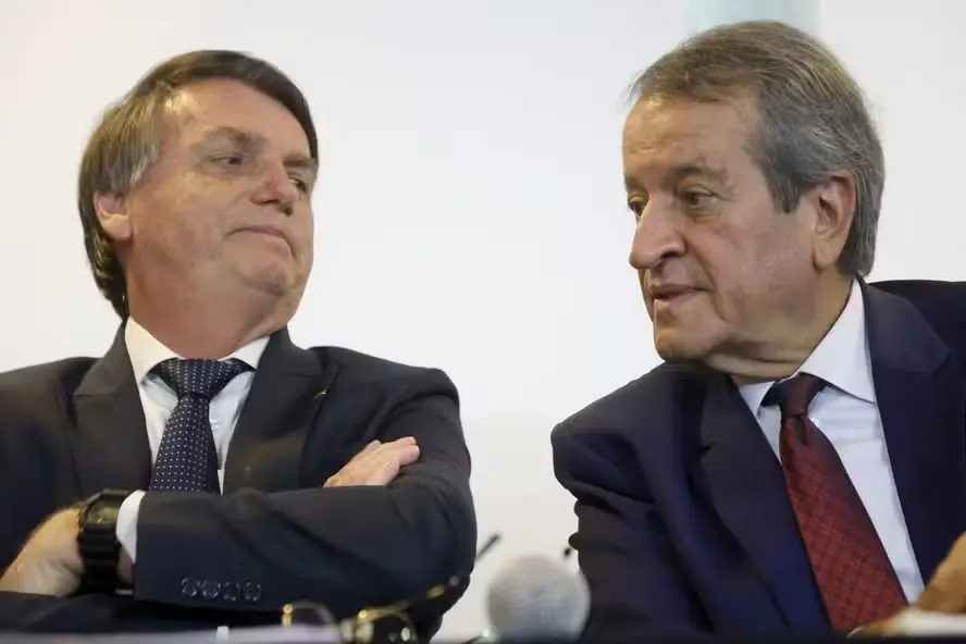 A guerra entre PL e Centrão para definir chapa em 2026